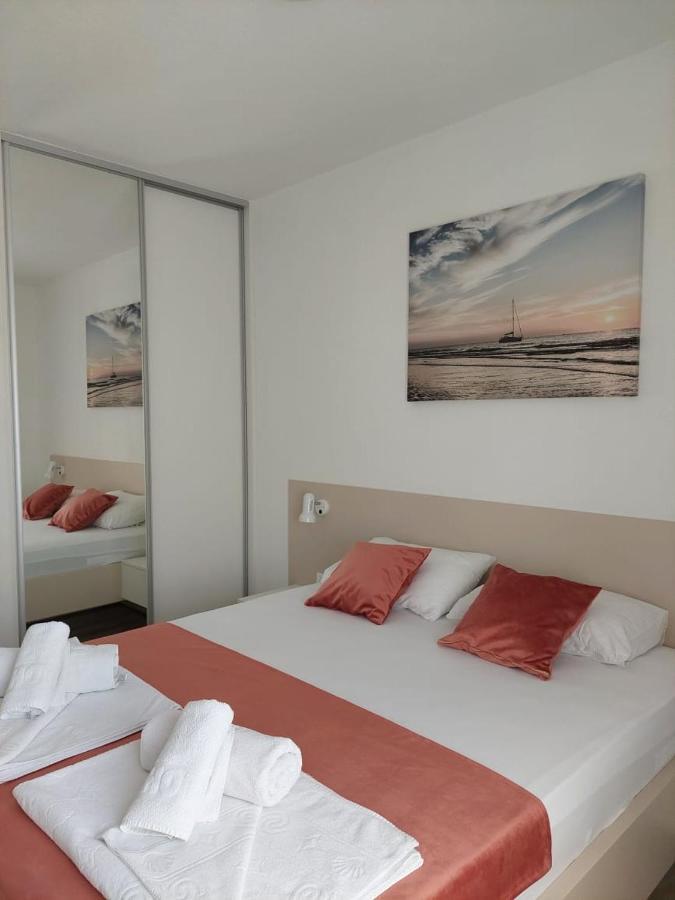 As Apartmani بودفا المظهر الخارجي الصورة
