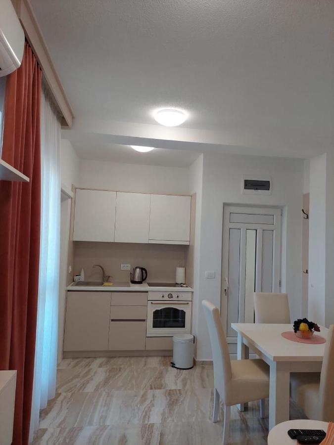 As Apartmani بودفا المظهر الخارجي الصورة