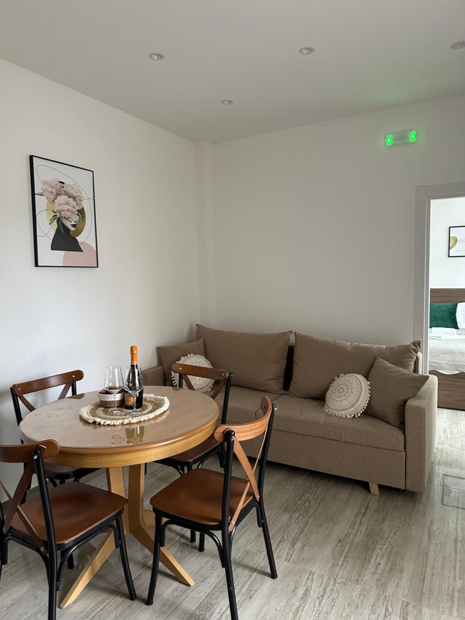 As Apartmani بودفا المظهر الخارجي الصورة