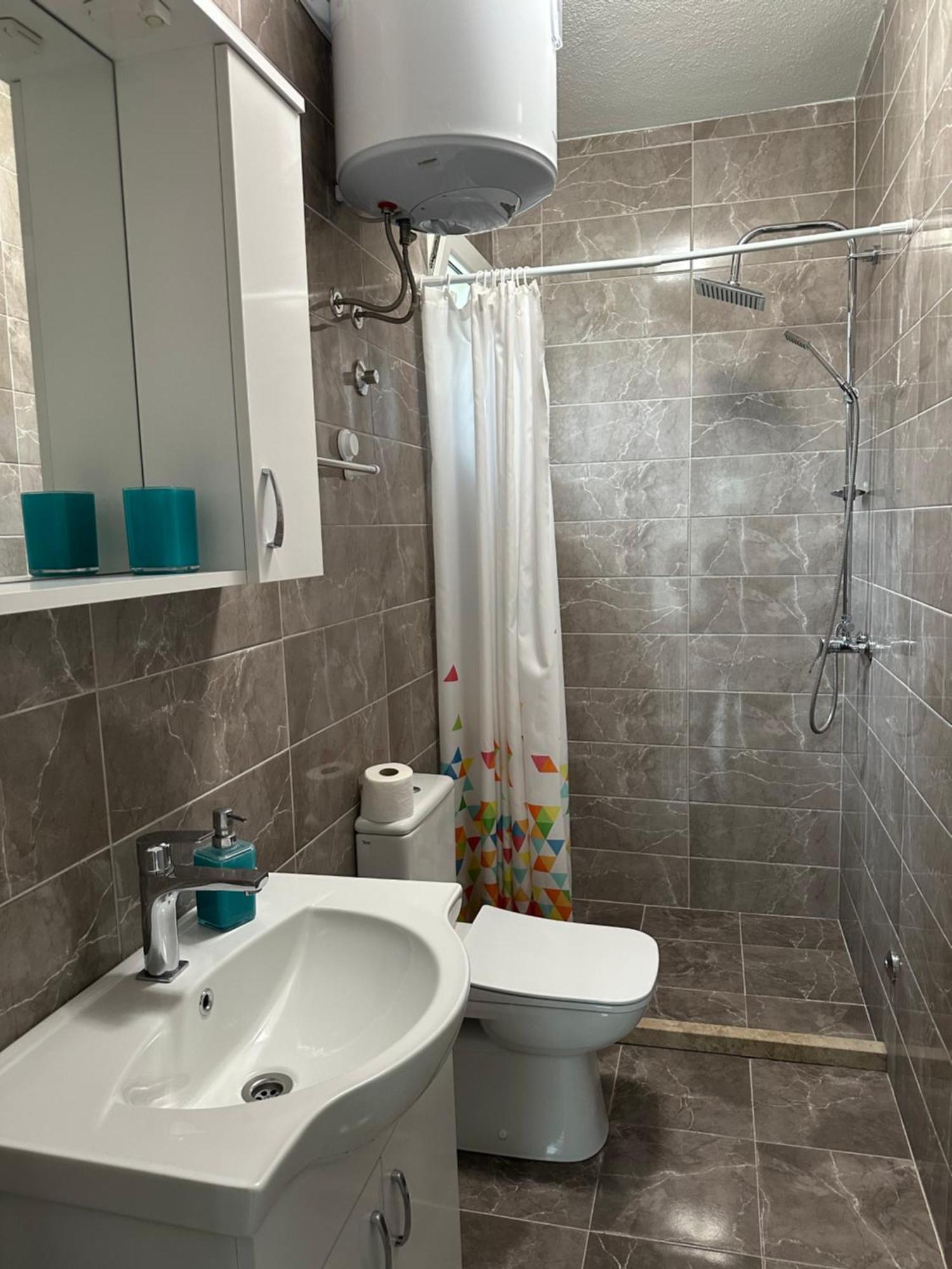 As Apartmani بودفا المظهر الخارجي الصورة
