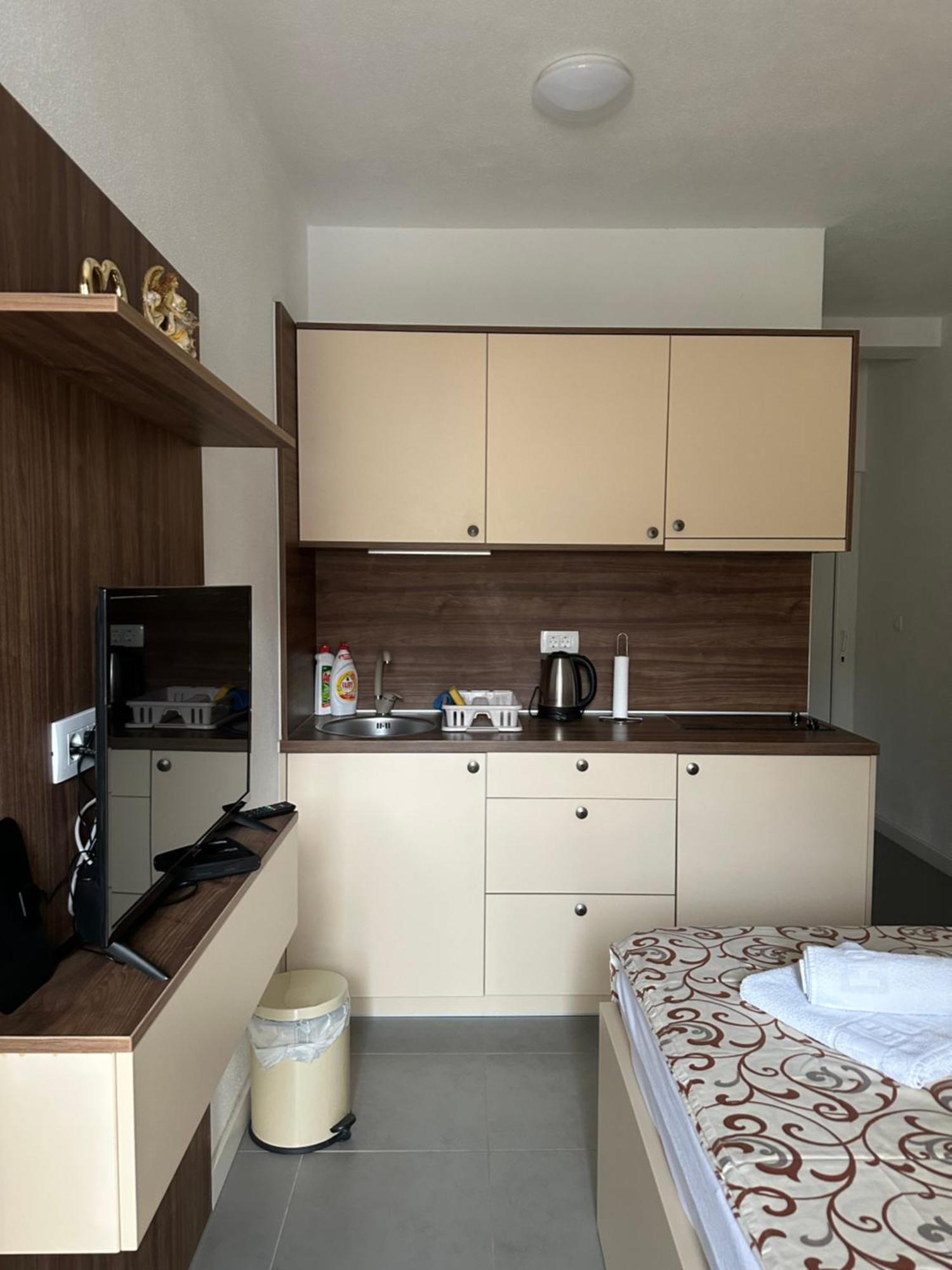 As Apartmani بودفا المظهر الخارجي الصورة