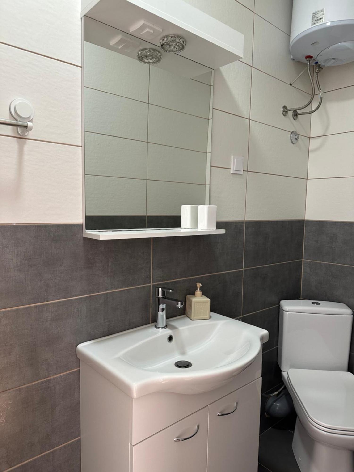 As Apartmani بودفا المظهر الخارجي الصورة