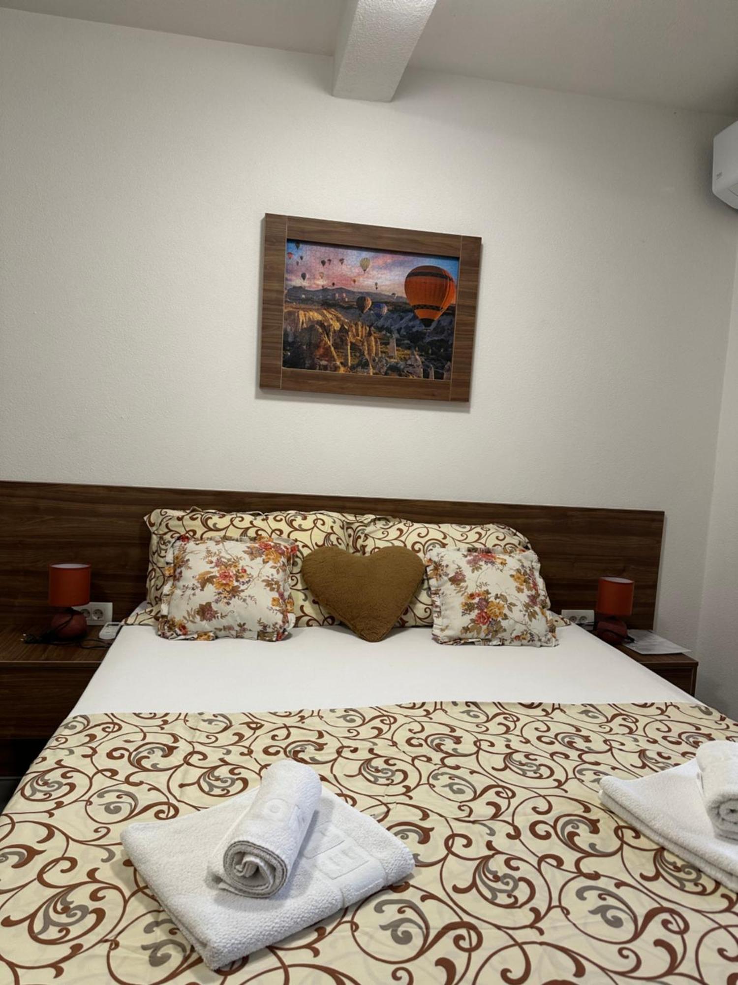As Apartmani بودفا المظهر الخارجي الصورة